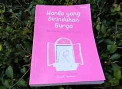 Wanita Yang Dirindukan Surga Bahasa Arab